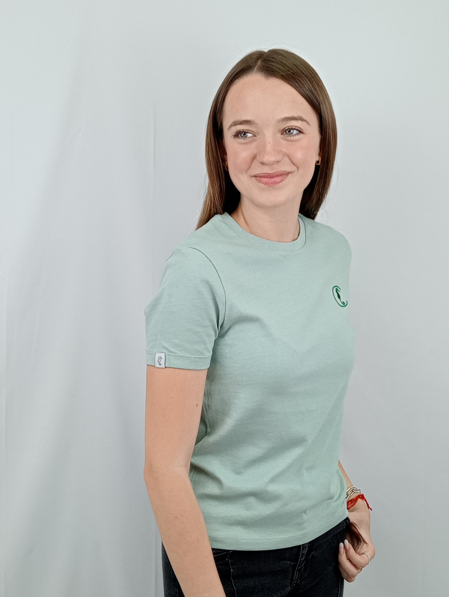 CAMISETA MUJER ENTALLADA ALOE